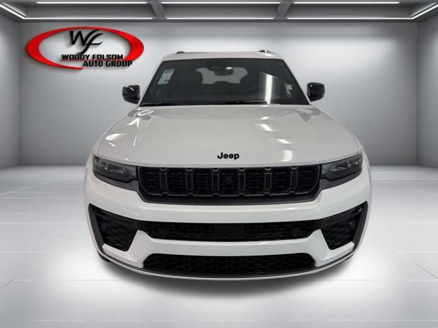 New 2026 Jeep Grand Cherokee Limited AWD/4WD image 2