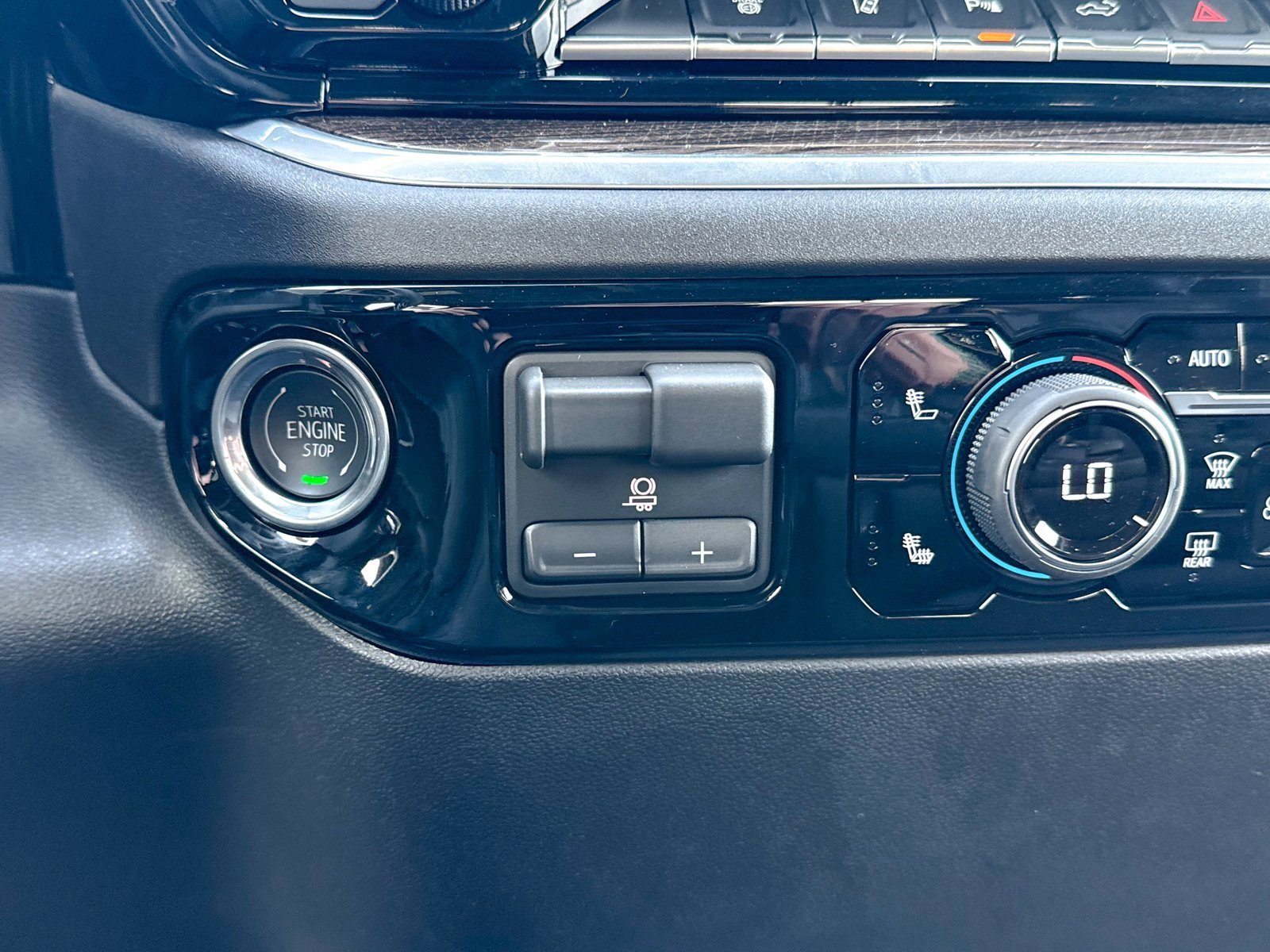 New 2026 Chevrolet Silverado 2500 LT w/ Trail Boss Package image 32