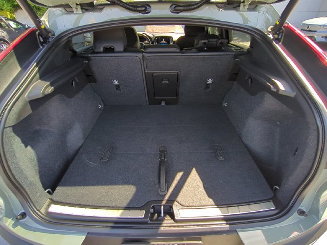 Certified 2023 Volvo C40 P8 Recharge Ultimate AWD/4WD image 28