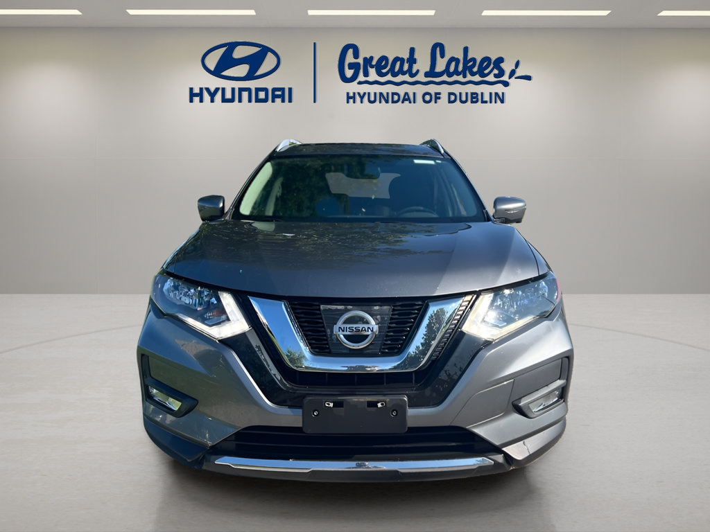 Used 2017 Nissan Rogue SV w/ Sun & Sound Touring Package AWD/4WD image 8