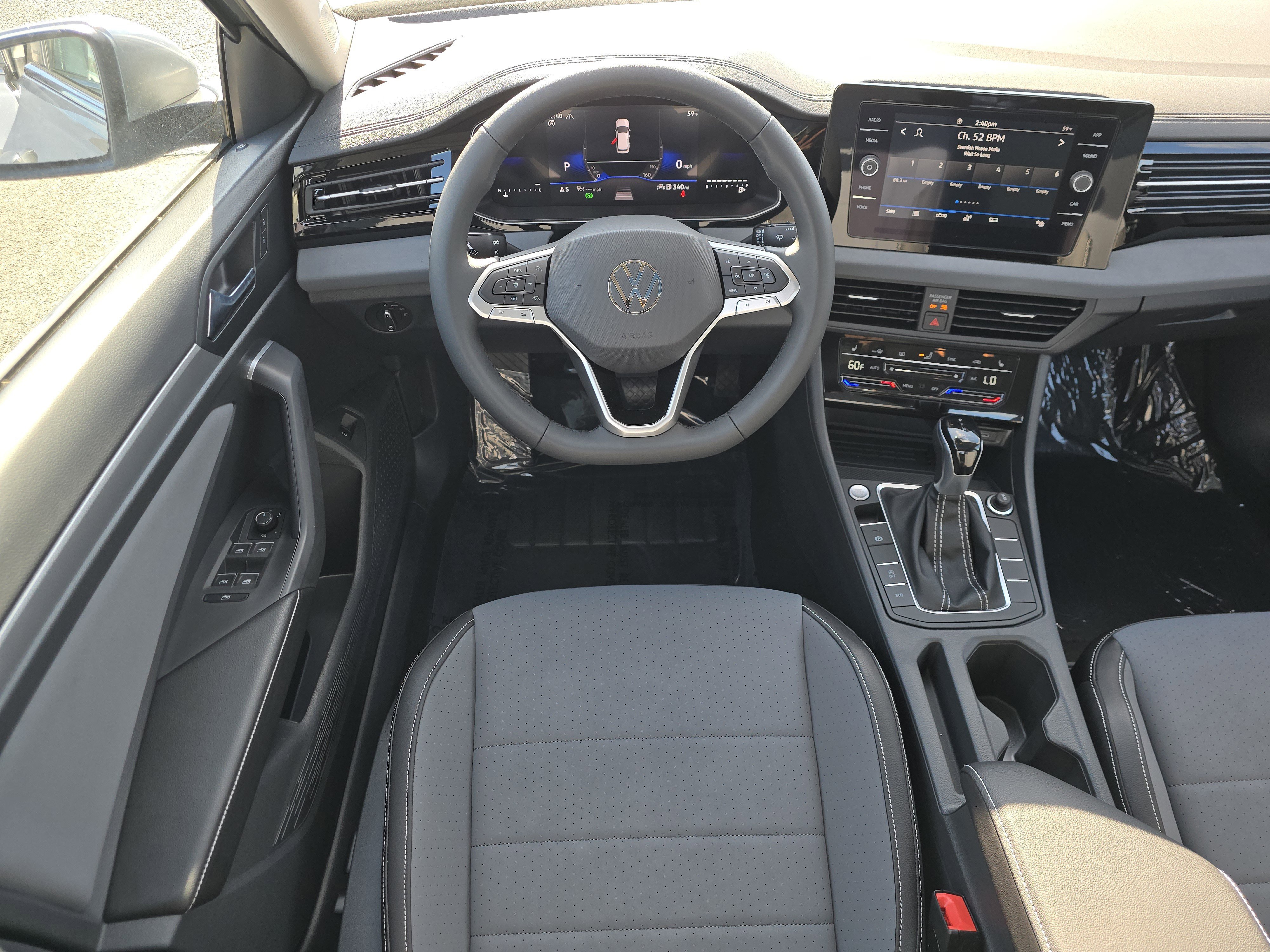 New 2026 Volkswagen Jetta SE image 17