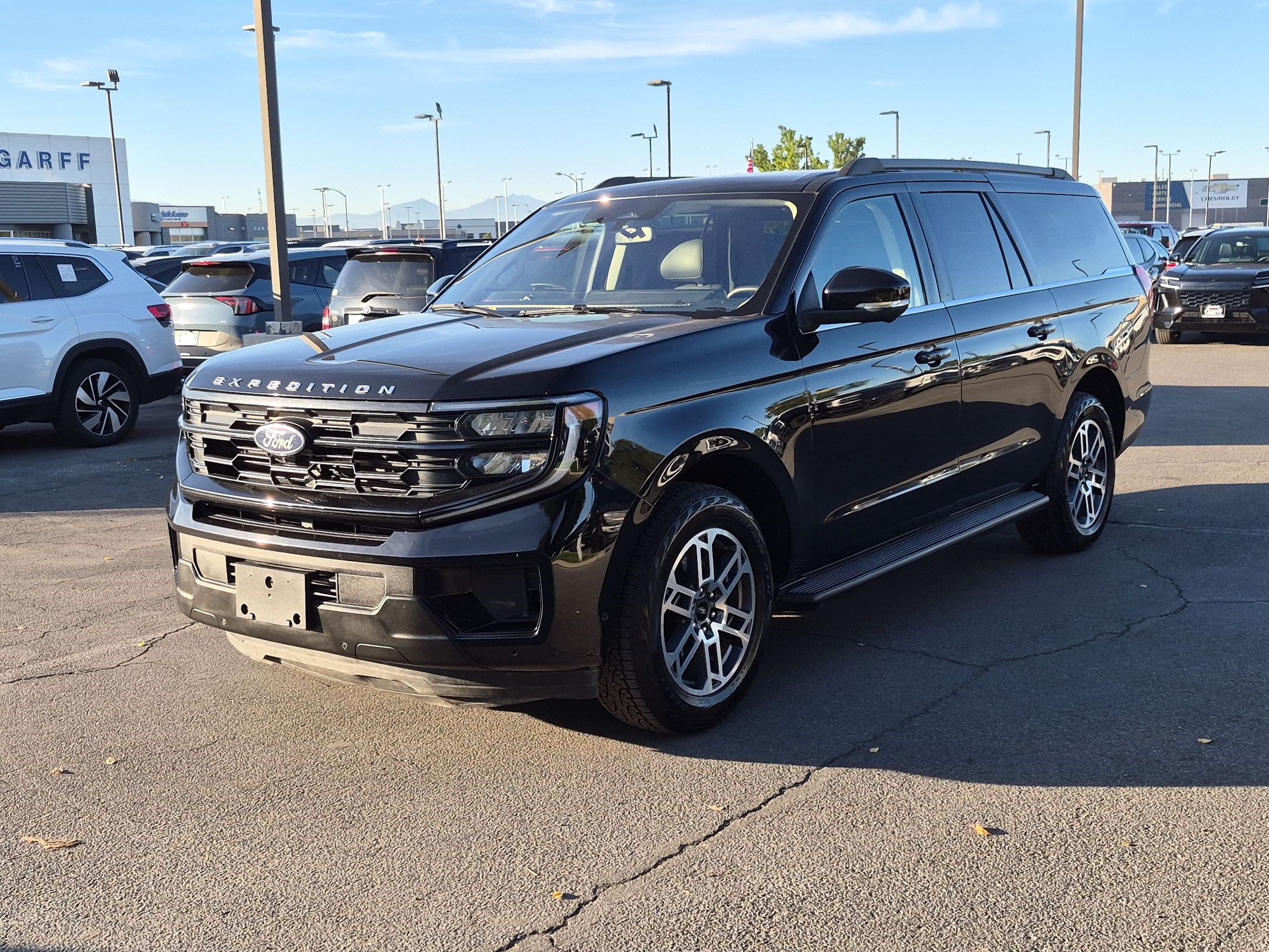 Used 2025 Ford Expedition Max Active AWD/4WD image 11