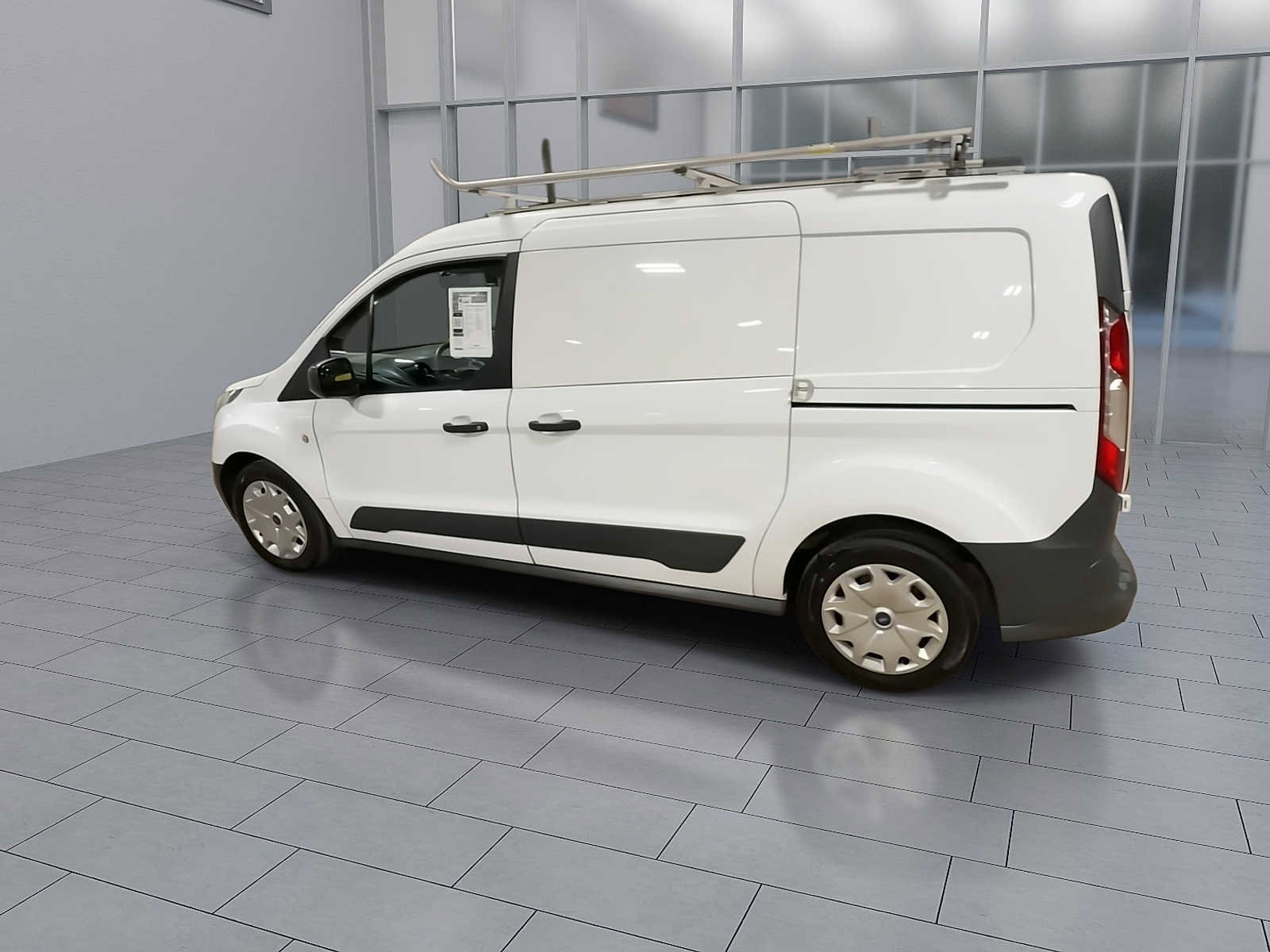 Used 2017 Ford Transit Connect XL image 6