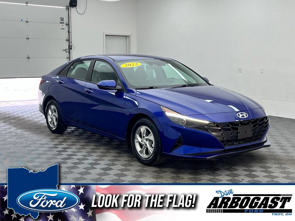 Used 2023 Hyundai Elantra SE