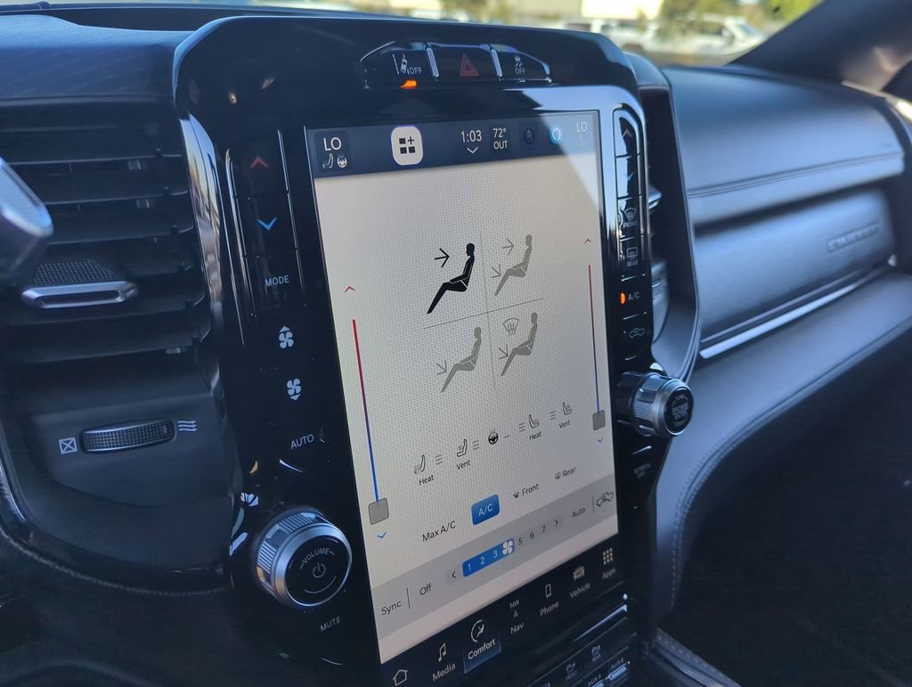 Used 2024 RAM 3500 Limited image 13