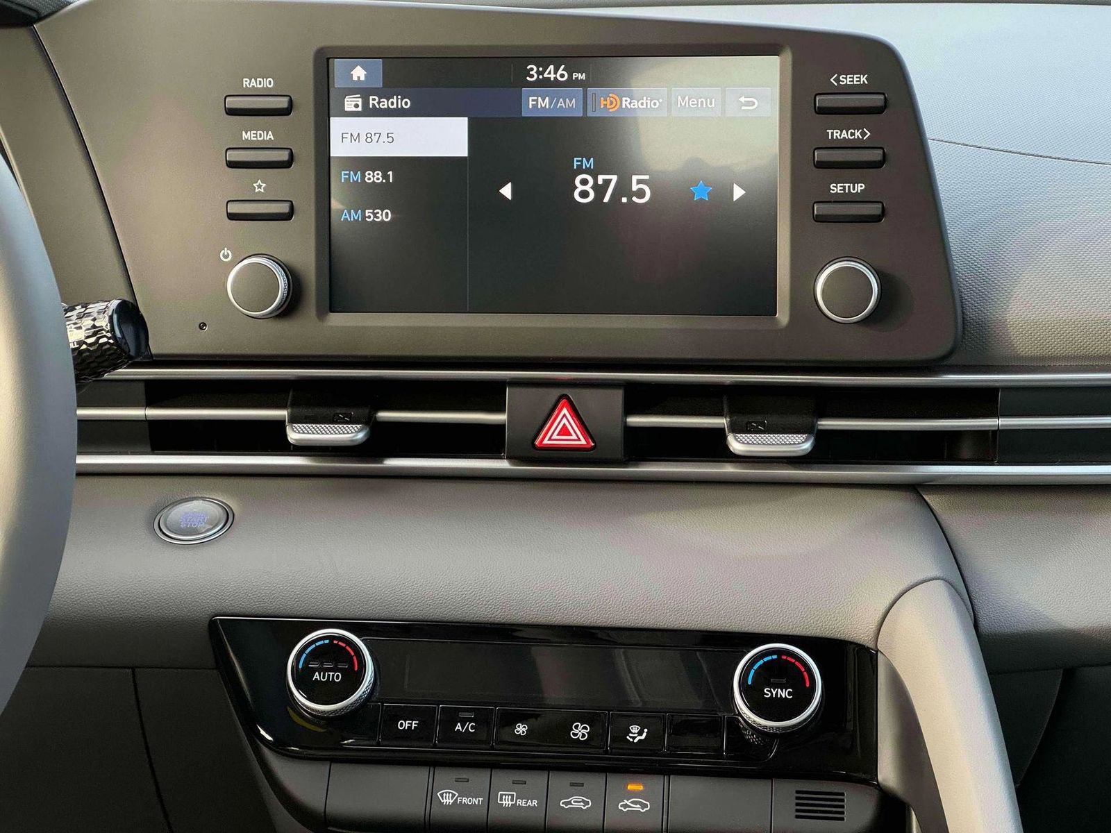 Used 2025 Hyundai Elantra Sport w/ Cargo Package image 19