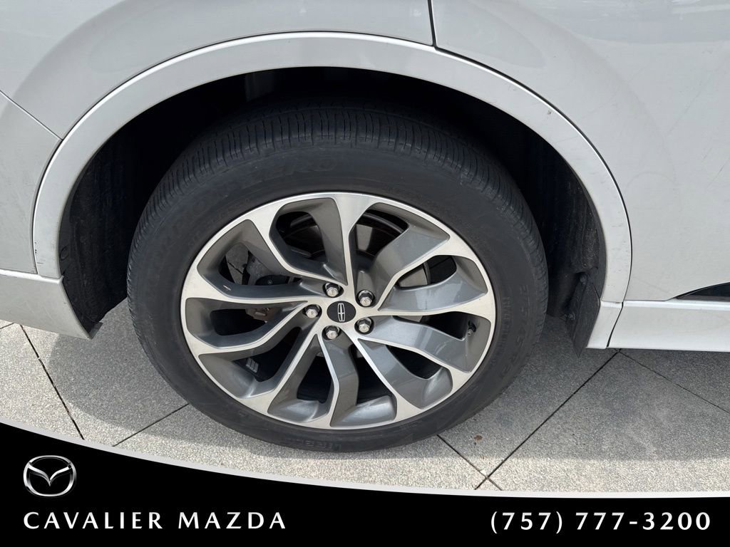 Used 2023 Lincoln Aviator Grand Touring w/ Equipment Group 301A AWD/4WD image 23
