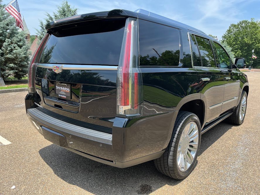 Used 2019 Cadillac Escalade Platinum image 36