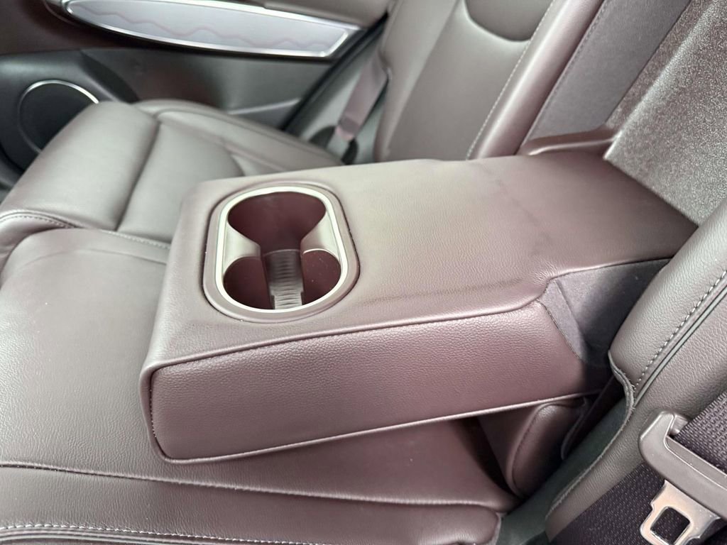 Certified 2023 Genesis GV70 2.5T w/ Advanced Package image 10