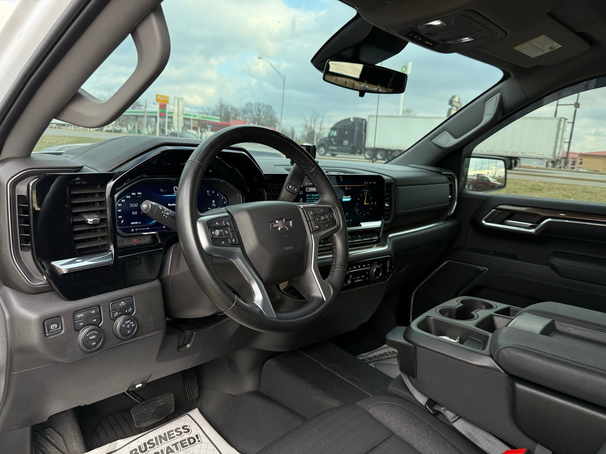 Used 2024 Chevrolet Silverado 1500 LT Trail Boss w/ Protection Package image 45