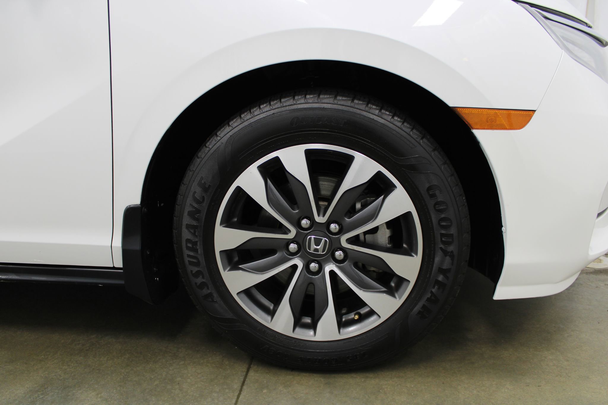 Used 2021 Honda Odyssey EX-L image 5