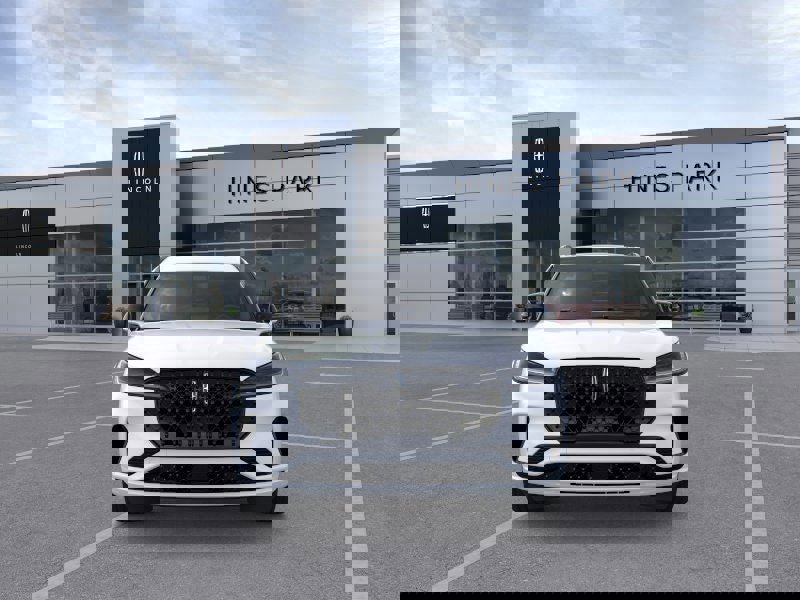 New 2025 Lincoln Aviator AWD image 6