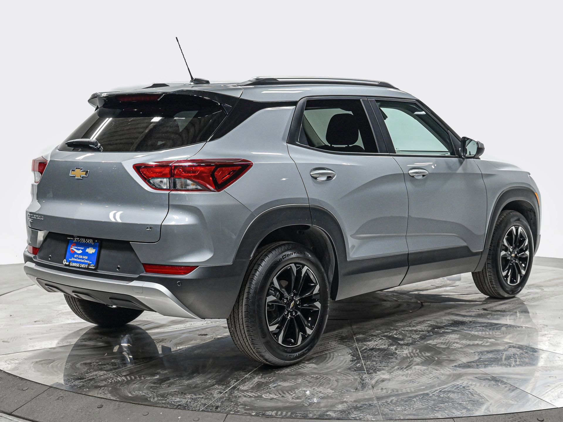 Used 2023 Chevrolet TrailBlazer LT w/ Convenience Package AWD/4WD image 7