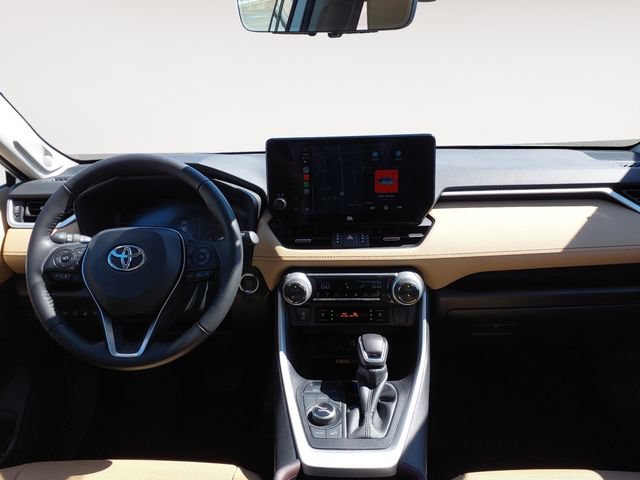 Used 2025 Toyota RAV4 Limited w/ Advanced Technology Package AWD/4WD image 10