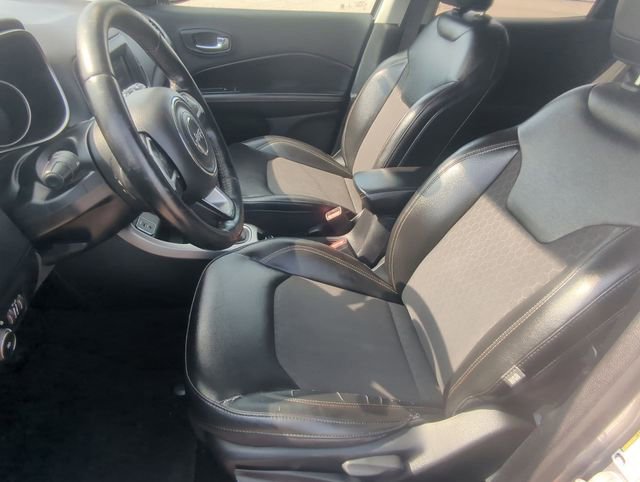 Certified 2020 Jeep Compass Latitude image 11