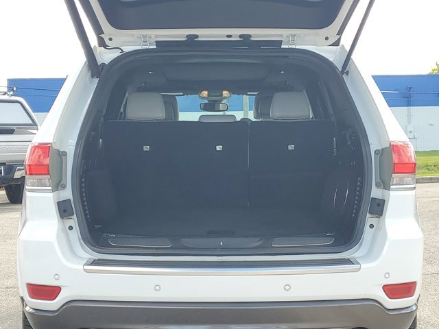 Used 2018 Jeep Grand Cherokee Limited image 13