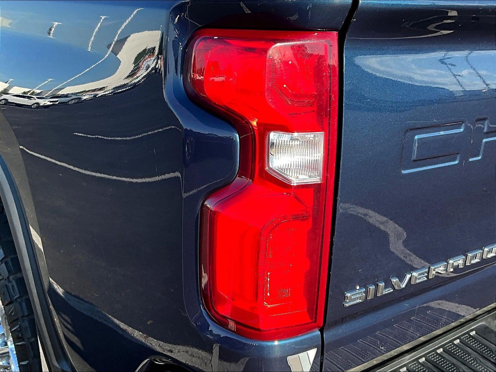 Used 2020 Chevrolet Silverado 3500 LTZ w/ LTZ Plus Package AWD/4WD image 23