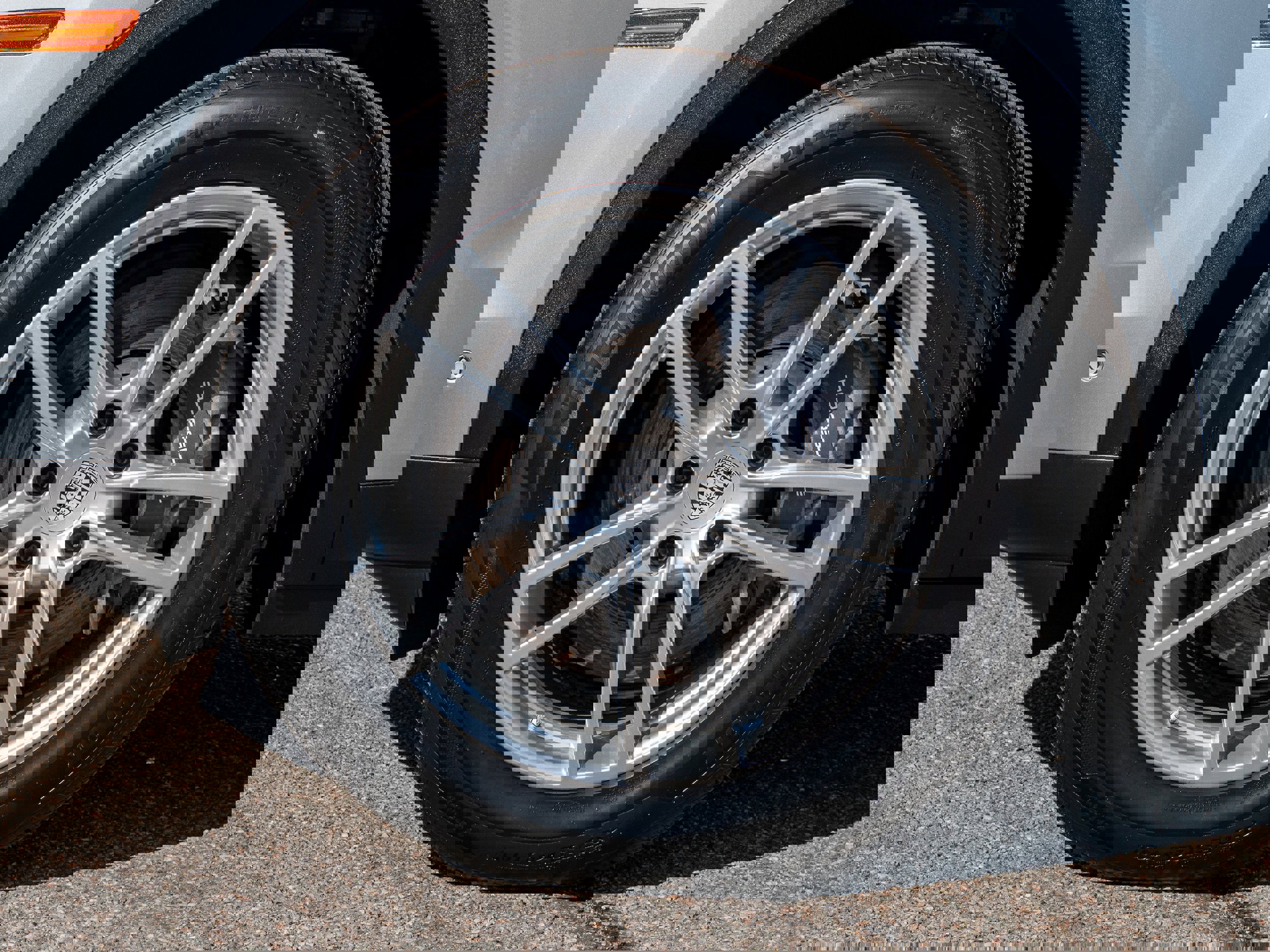 Certified 2024 Porsche Cayenne w/ Premium Package Plus (PFM) image 16