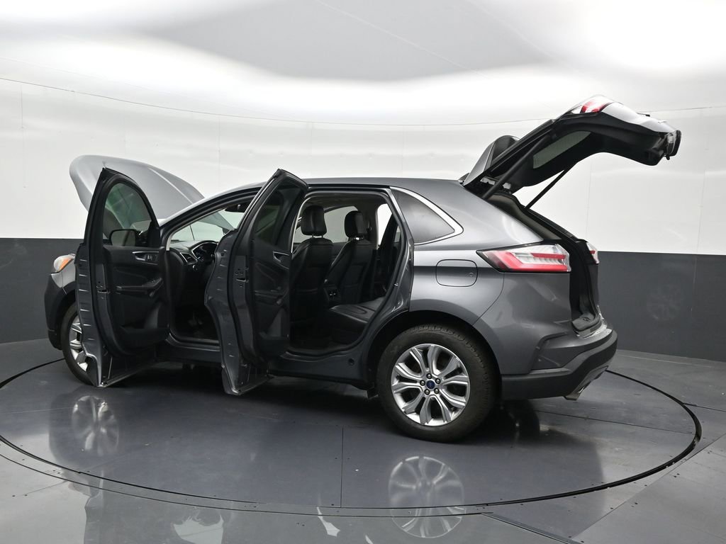 Used 2021 Ford Edge Titanium image 33