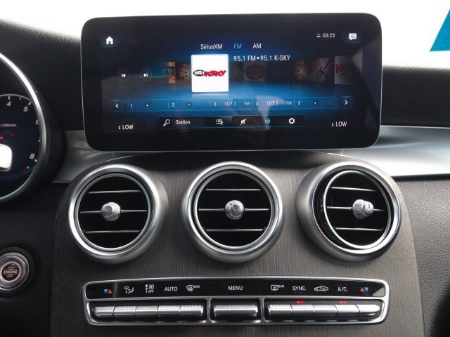 Used 2022 Mercedes-Benz GLC 300 4MATIC image 23