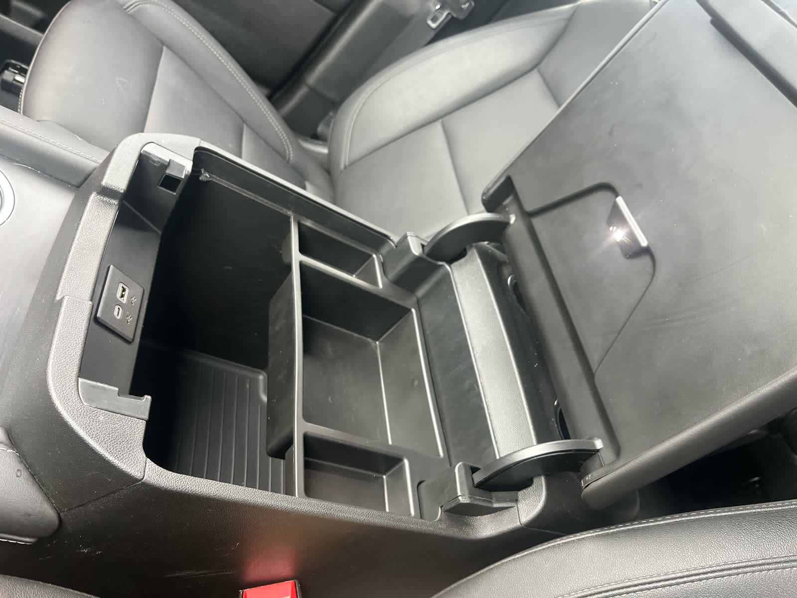 Used 2024 Chevrolet Tahoe LT image 25