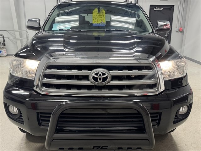 Used 2015 Toyota Sequoia Limited AWD/4WD image 2