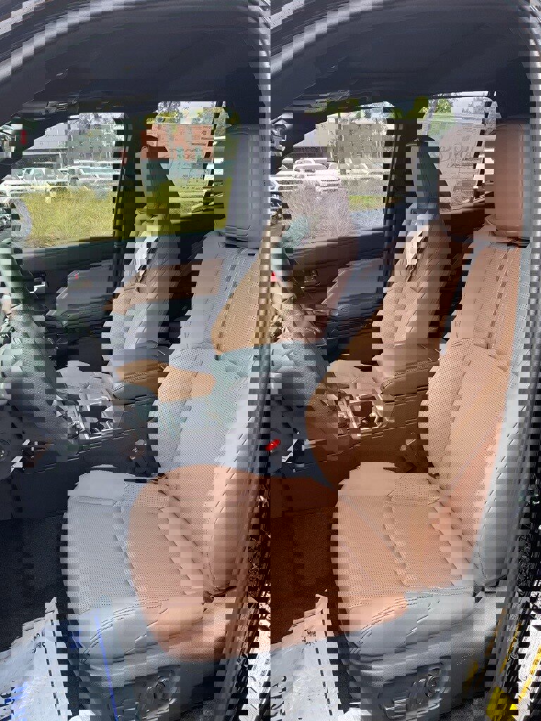 New 2025 Toyota 4Runner Limited image 9