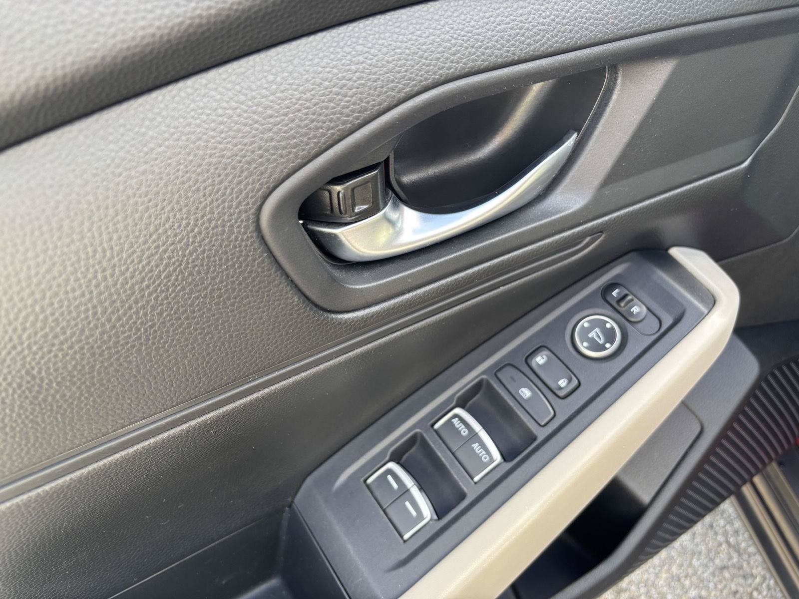 Used 2025 Honda Accord LX image 15