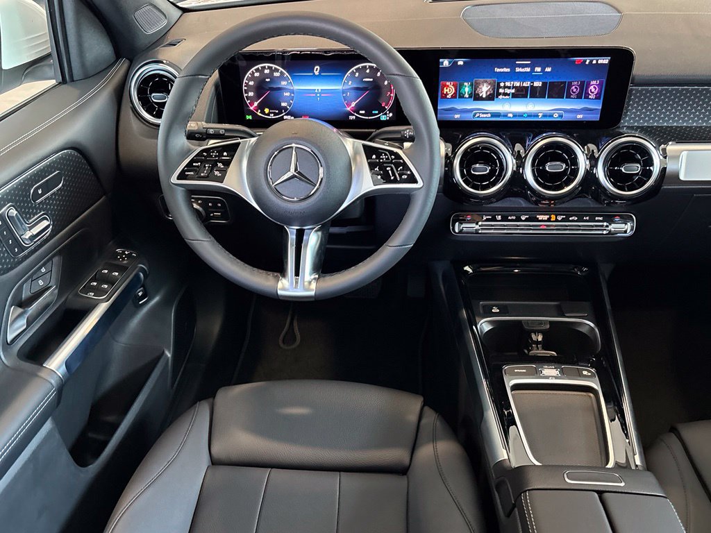 New 2026 Mercedes-Benz GLB 250 4MATIC image 12