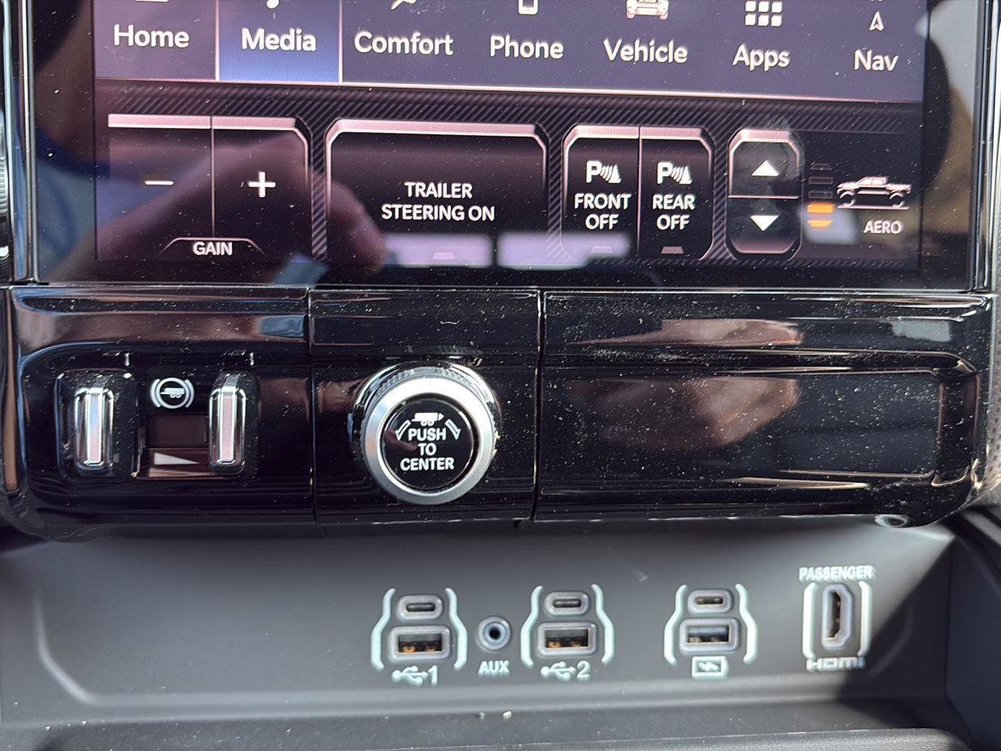 New 2026 RAM 1500 Limited AWD/4WD image 17