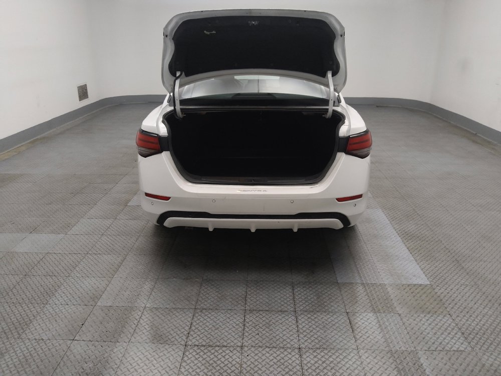 Used 2025 Nissan Sentra SV FWD image 29