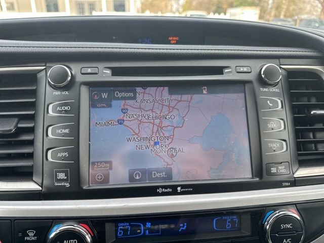 Used 2015 Toyota Highlander Limited AWD/4WD image 19