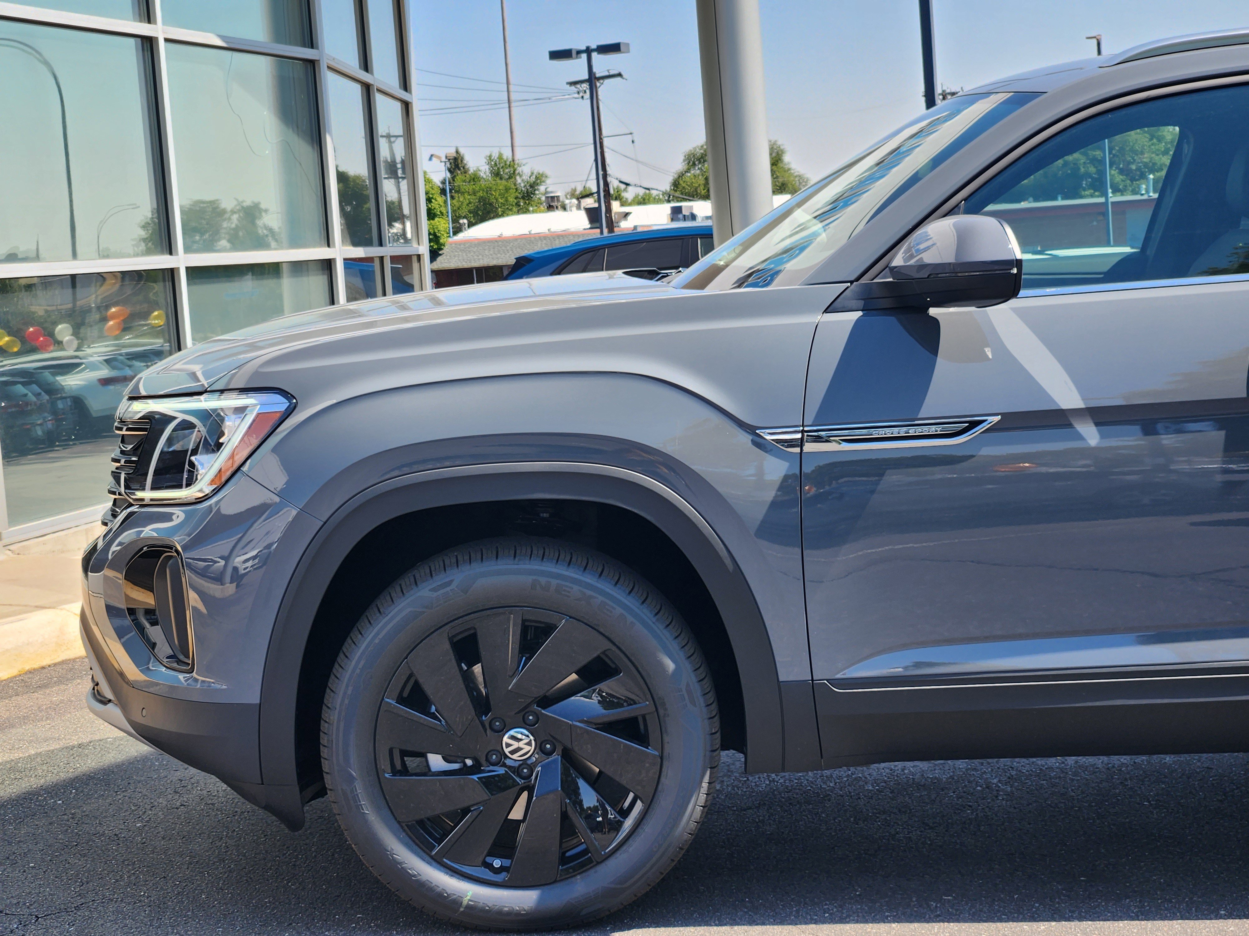 New 2026 Volkswagen Atlas Cross Sport SE image 2
