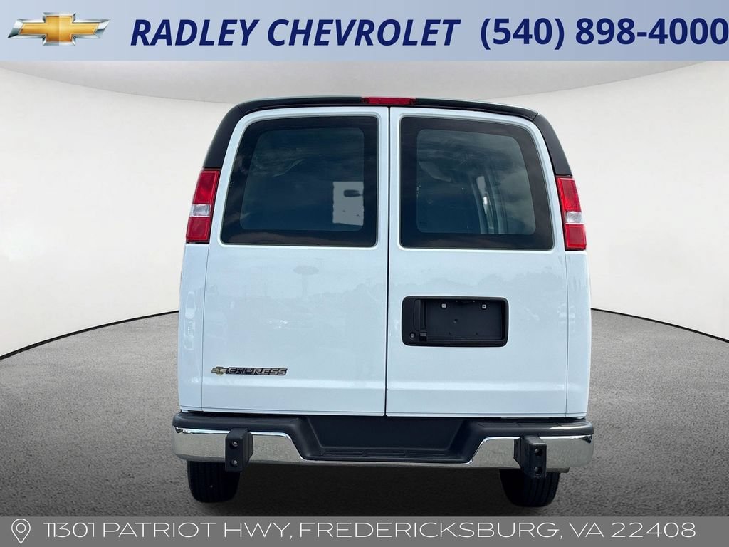 Certified 2025 Chevrolet Express 2500 w/ Driver Convenience Package RWD image 12