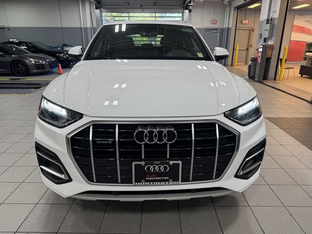 Used 2021 Audi Q5 2.0T Premium Plus w/ Convenience Package AWD/4WD image 2