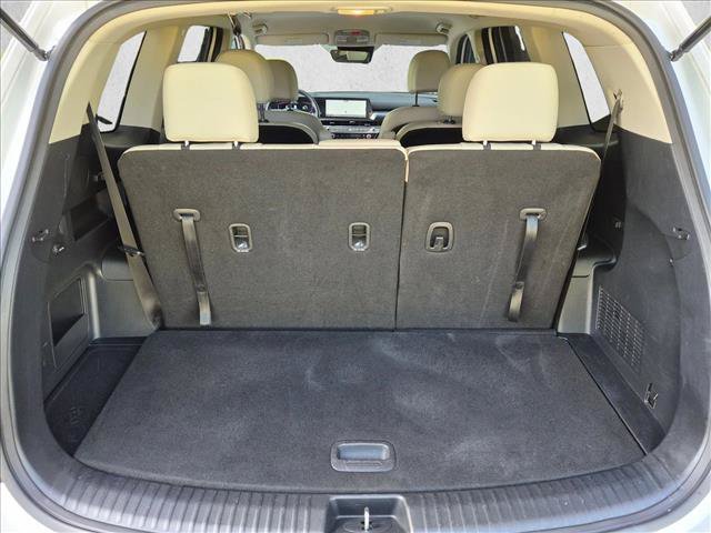 Used 2023 Kia Telluride S FWD image 6
