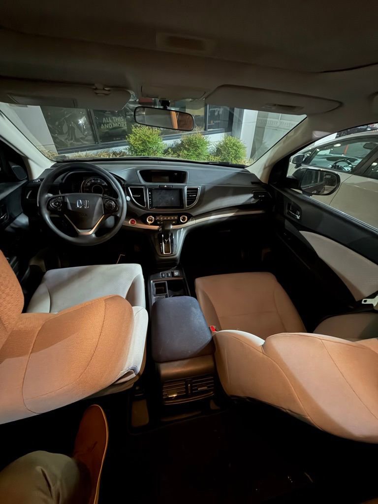 Used 2015 Honda CR-V EX image 4