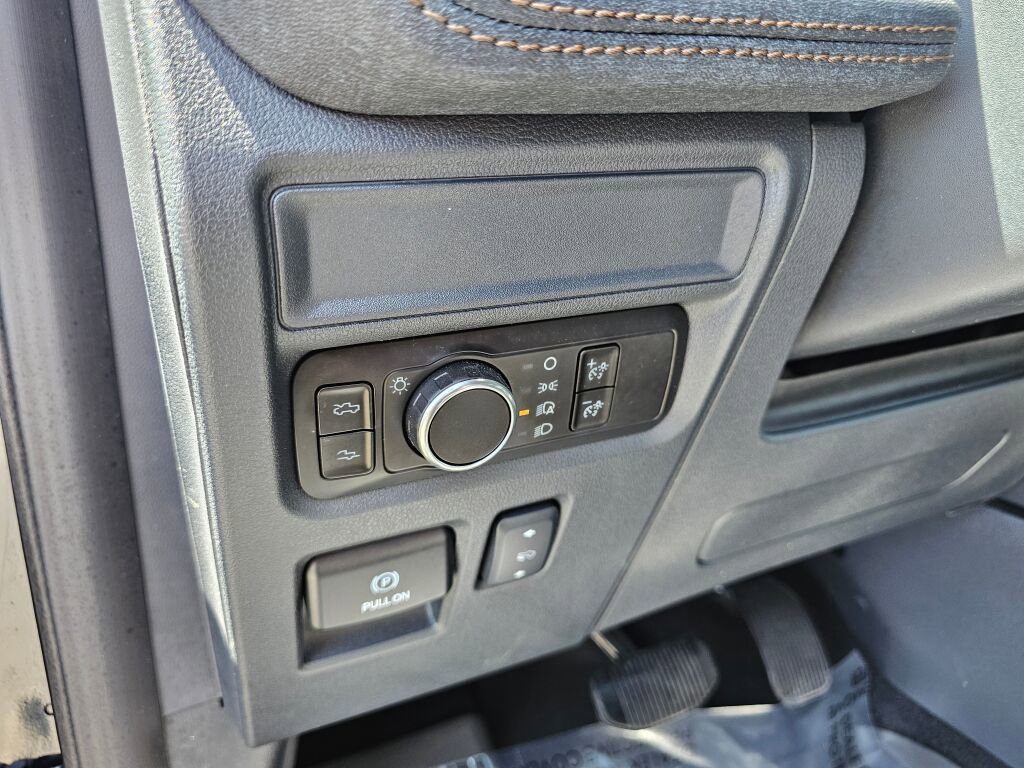 Certified 2025 Ford F150 Lightning Lariat AWD/4WD image 18