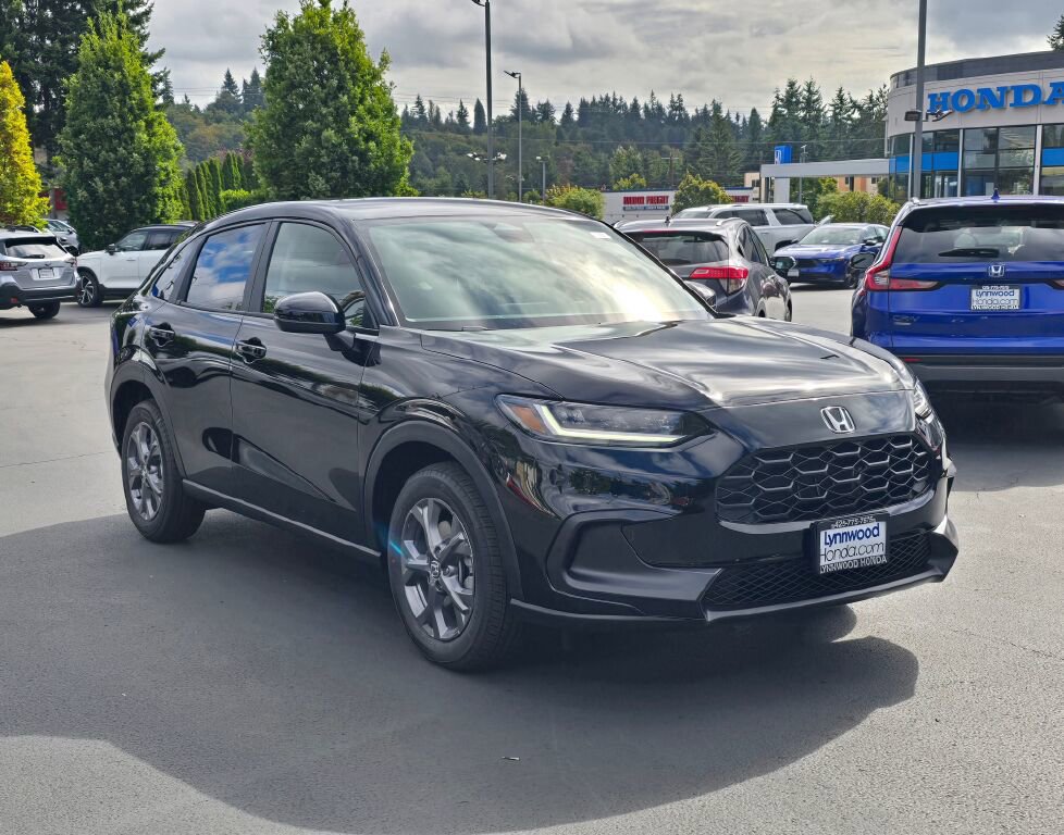 New 2026 Honda HR-V LX image 3