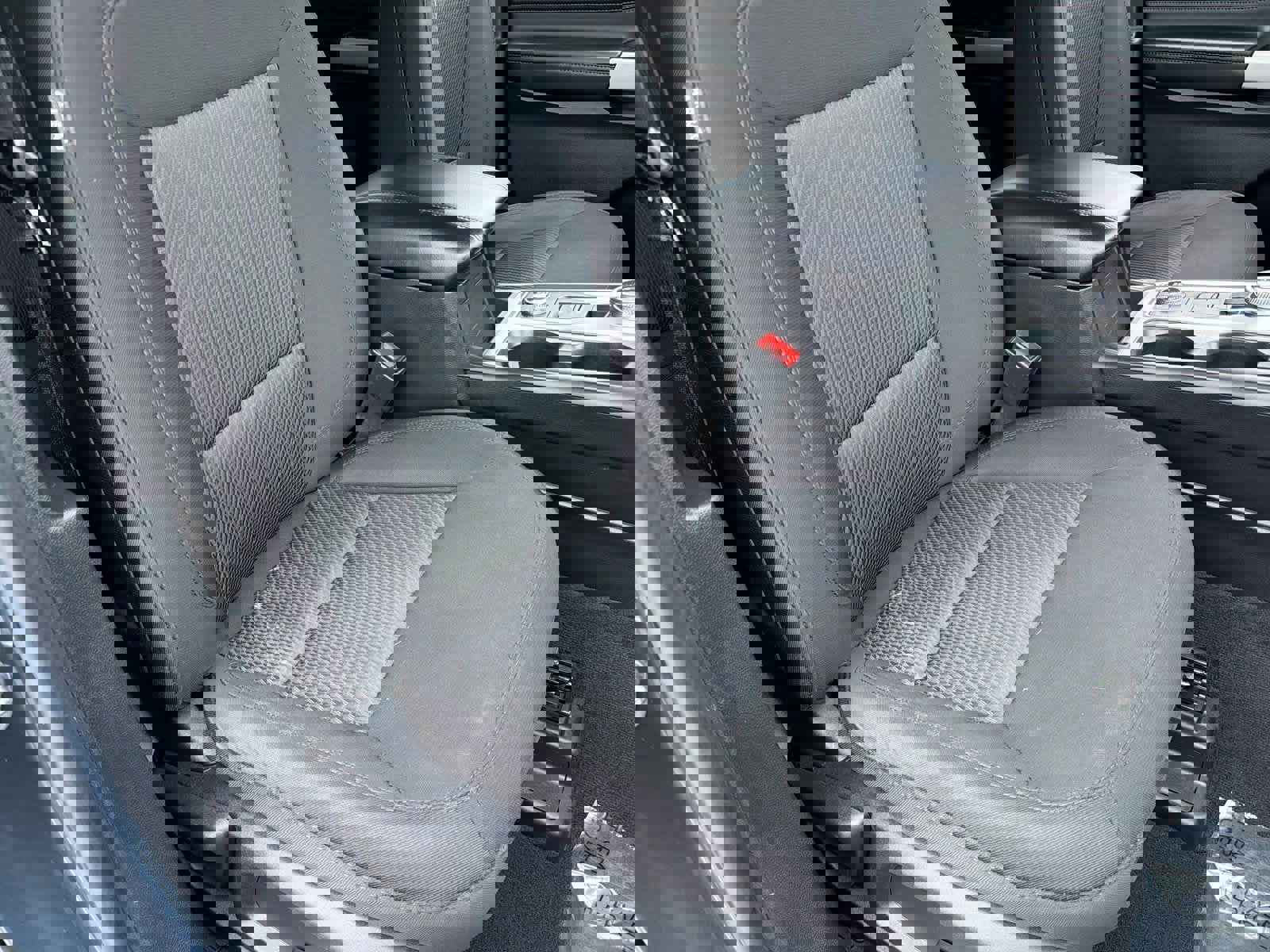 Certified 2022 Ford Explorer XLT image 22