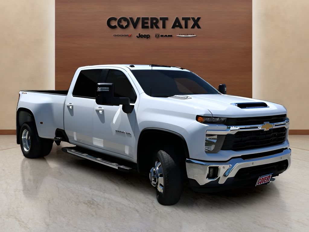Used 2025 Chevrolet Silverado 3500 LT w/ Safety Package AWD/4WD image 7