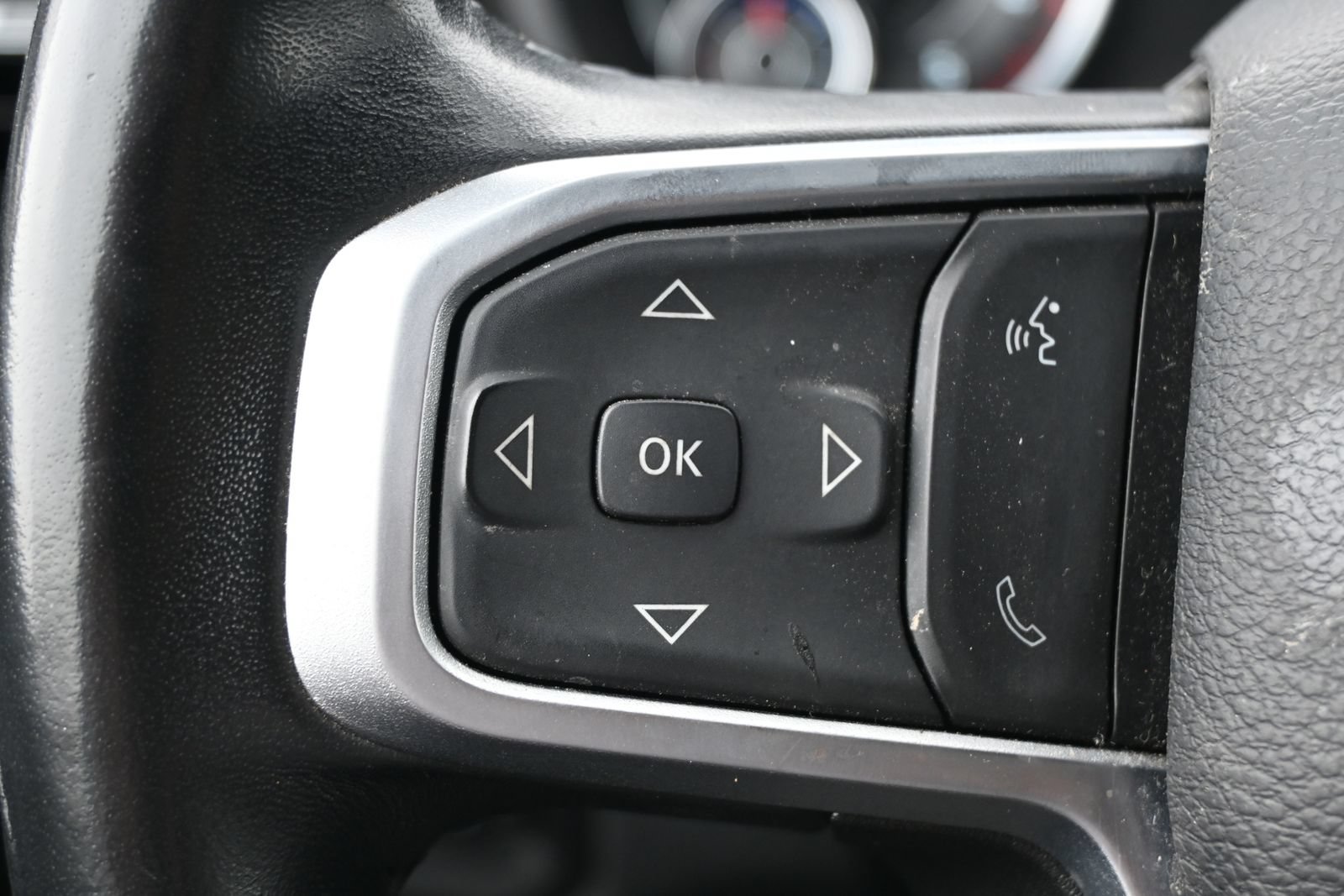 Used 2024 RAM 3500 Big Horn AWD/4WD image 13