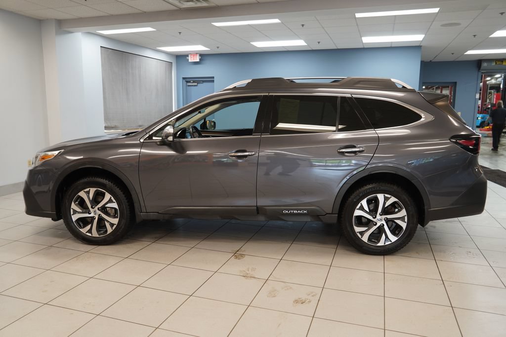 Used 2022 Subaru Outback Touring XT w/ Popular Package #2 AWD/4WD image 3