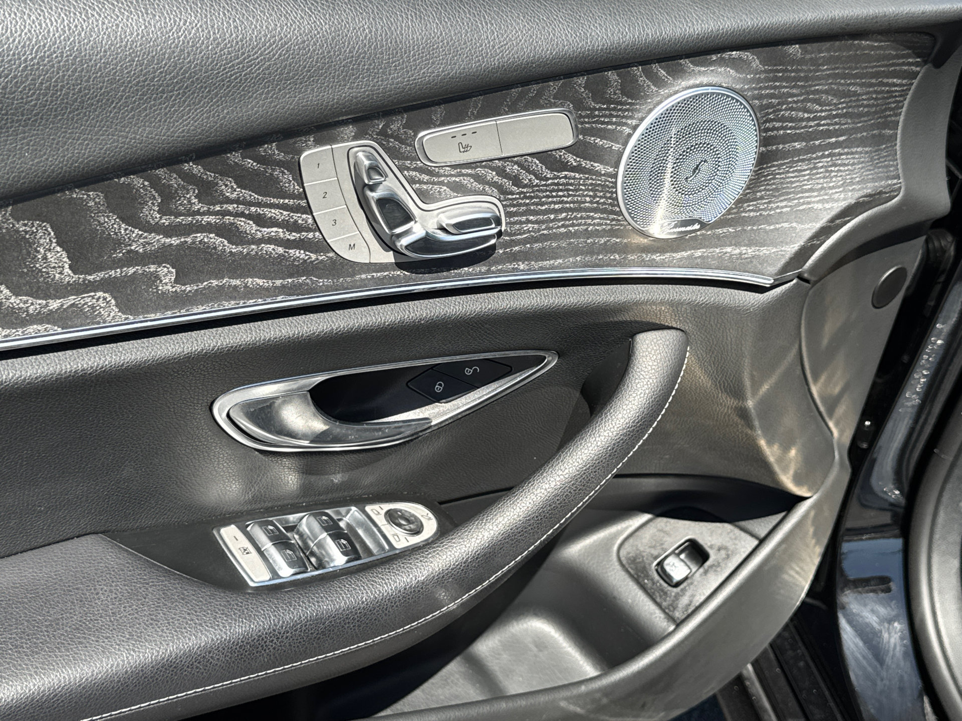 Used 2021 Mercedes-Benz E 350 Sedan image 26