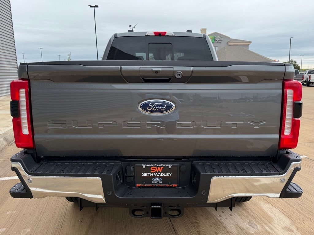 New 2026 Ford F250 Lariat w/ Black Appearance Package AWD/4WD image 5