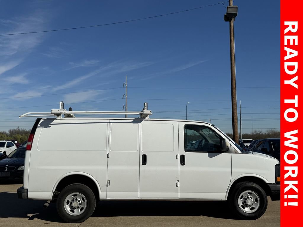 Used 2015 Chevrolet Express 2500 image 4