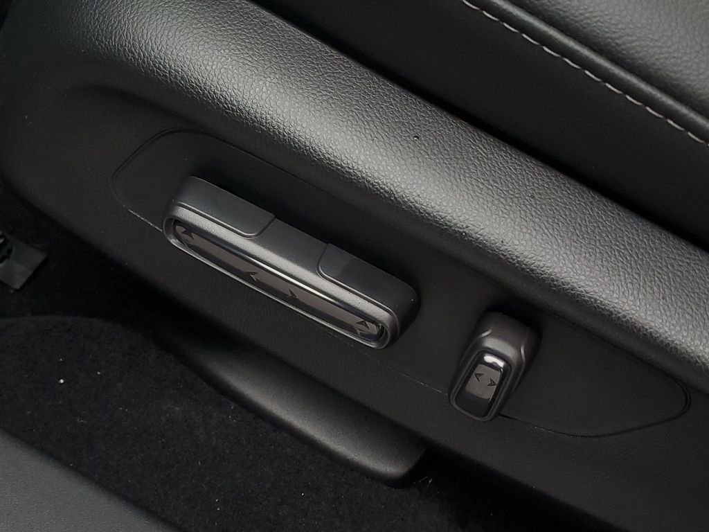 New 2026 Honda HR-V EX-L image 9