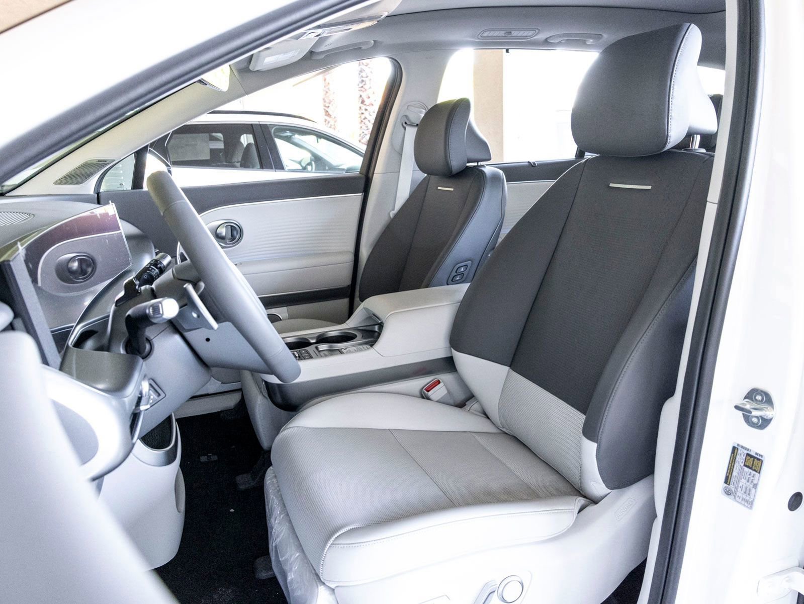 New 2026 Hyundai Ioniq 9 Limited image 15