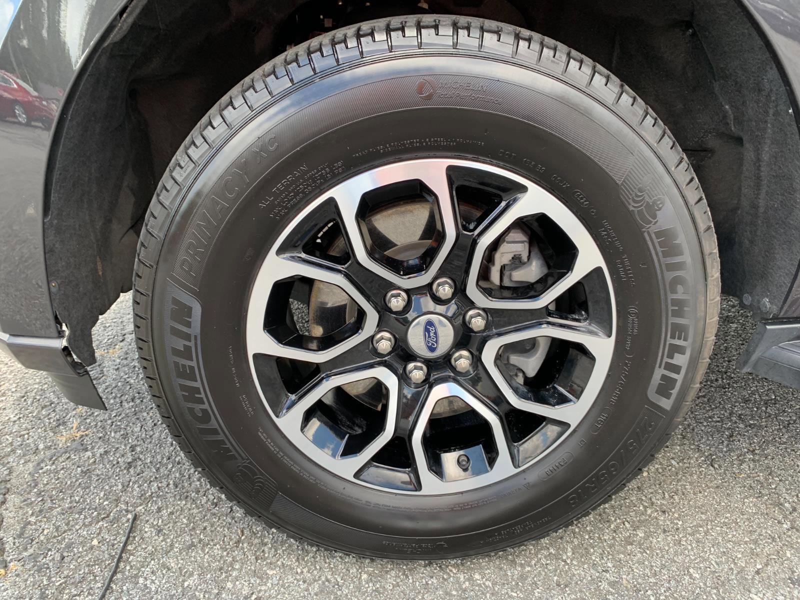 Used 2024 Ford Expedition Max XLT image 47