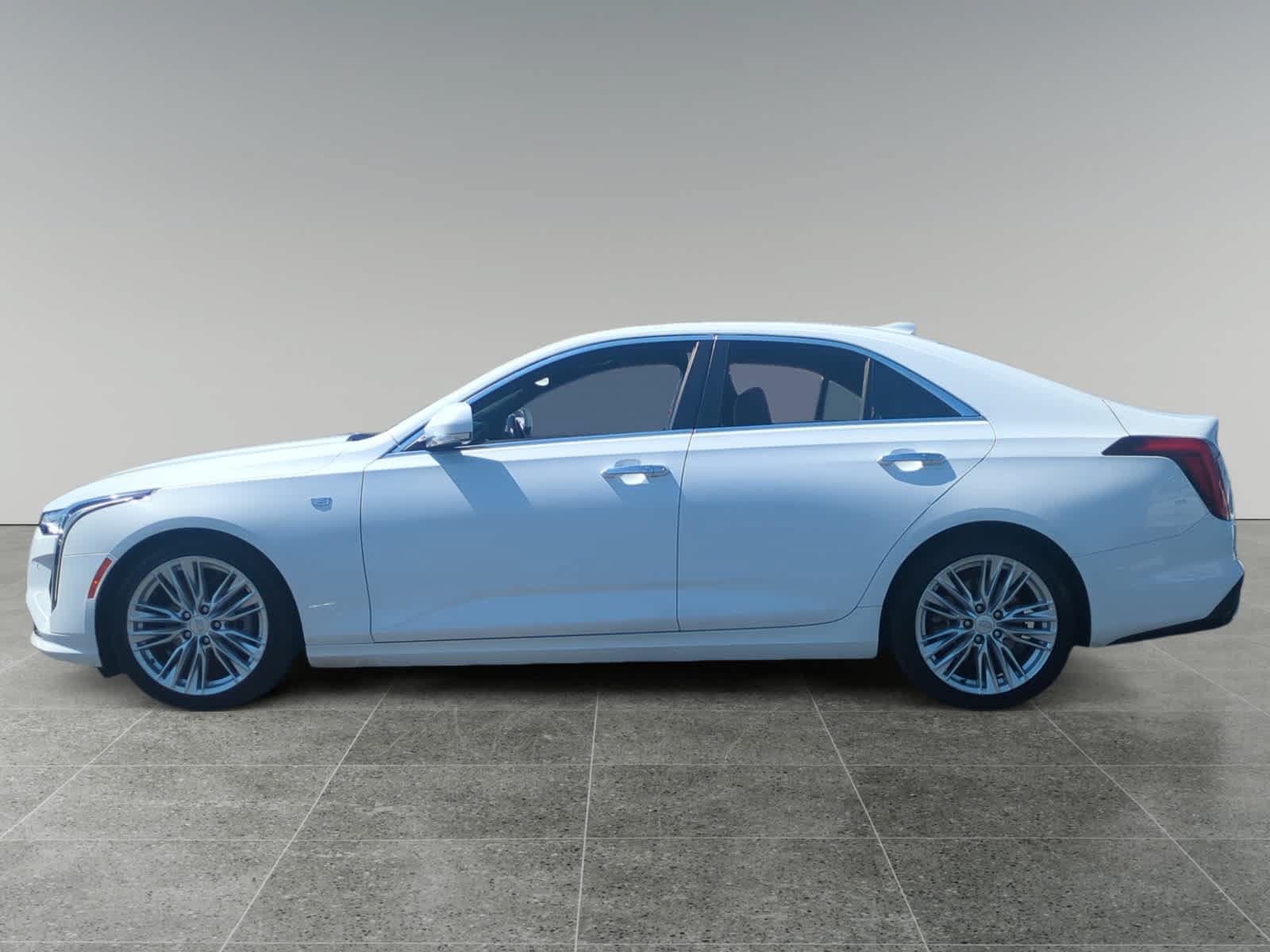 Used 2022 Cadillac CT4 Premium Luxury w/ Climate Package RWD image 2